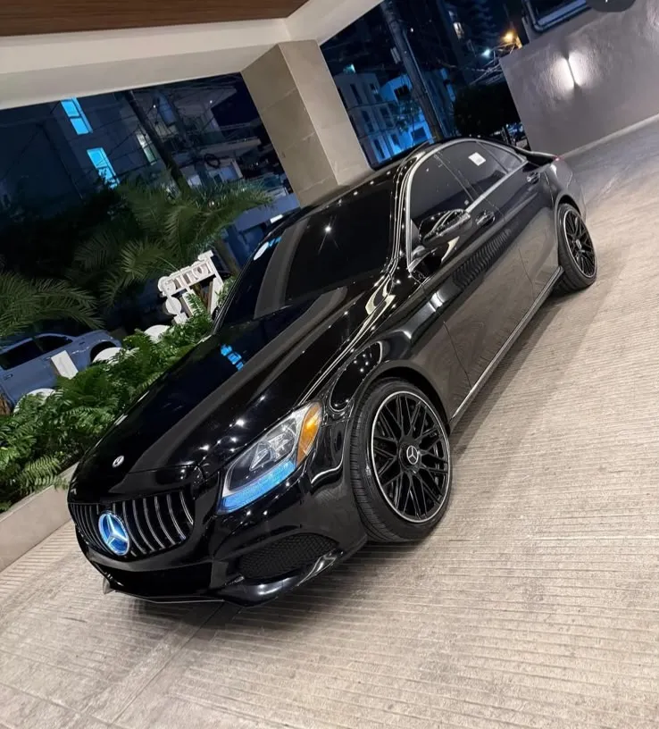Mercedes Benz